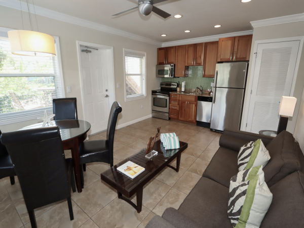 One Bedroom Vacation Rental  Beach Access Across Street!